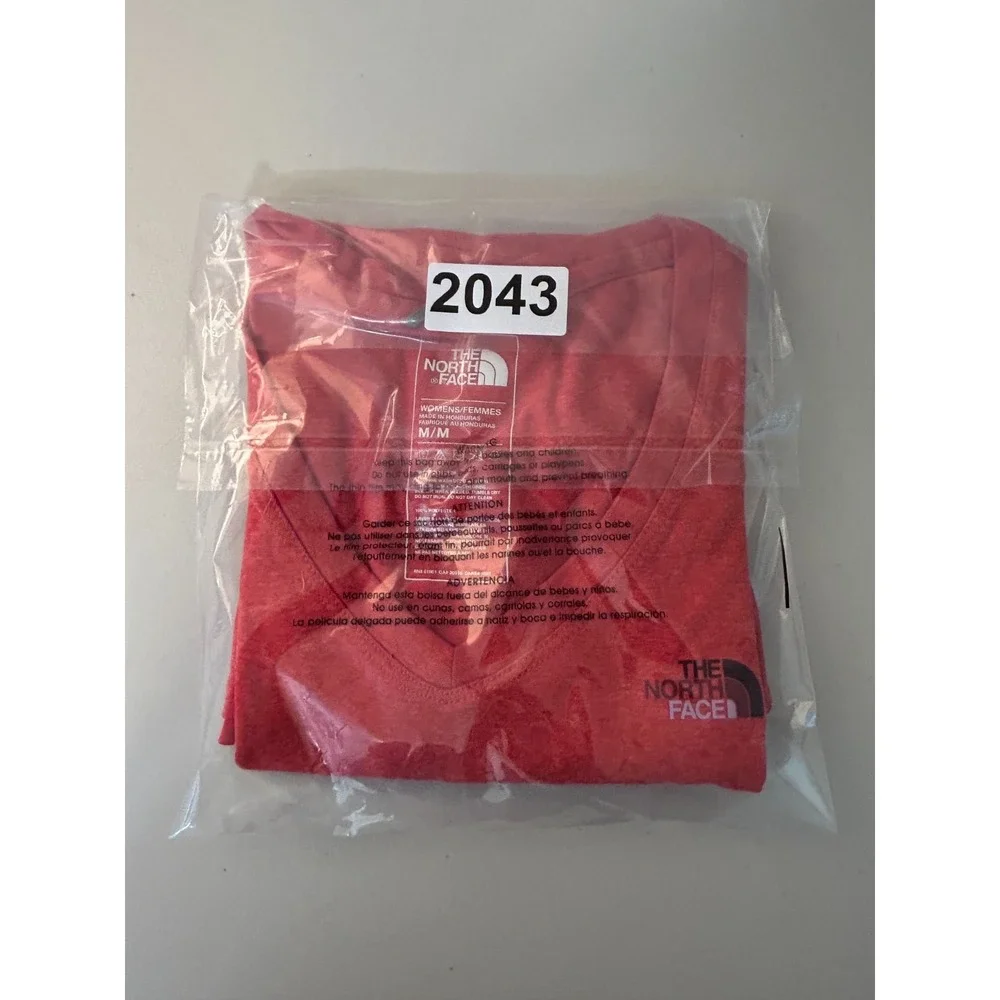 The North Face Red V-Neck Short Sleeve T-Shirt M - Picture 7 of 7